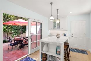 Single Family Residence, 113 Via Yella, Newport Beach, CA 92663 - 9