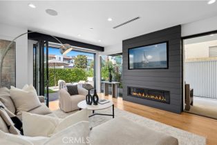 Condominium, 608 Orchid AVE, Corona Del Mar, CA  Corona Del Mar, CA 92625