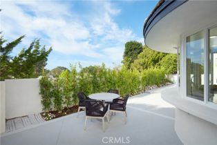 Single Family Residence, 1 Rue Du Parc, Newport Beach, CA 92660 - 28