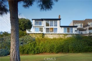 Single Family Residence, 1 Rue Du Parc, Newport Beach, CA  Newport Beach, CA 92660