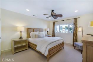 Single Family Residence, 124 Via Trieste, Newport Beach, CA 92663 - 49