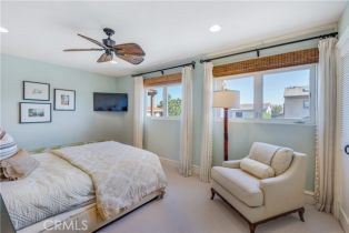 Single Family Residence, 124 Via Trieste, Newport Beach, CA 92663 - 51