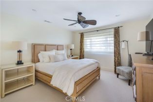 Single Family Residence, 124 Via Trieste, Newport Beach, CA 92663 - 52