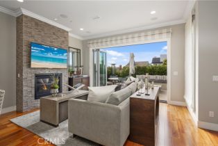 Condominium, 720 Poinsettia ave, Corona Del Mar, CA 92625 - 13