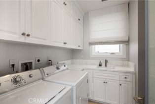 Condominium, 720 Poinsettia ave, Corona Del Mar, CA 92625 - 18