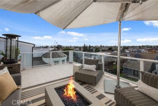 Condominium, 720 Poinsettia ave, Corona Del Mar, CA 92625 - 30