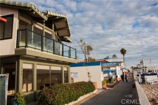 Single Family Residence, 404 Bay Front, Newport Beach, CA 92662 - 29