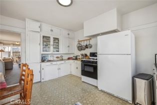 Residential Income, 806 Balboa blvd, Newport Beach, CA 92661 - 9