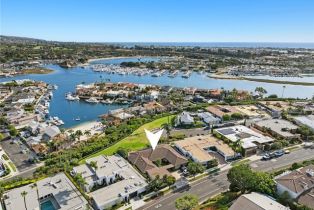 Single Family Residence, 1056 Santiago DR, Newport Beach, CA  Newport Beach, CA 92660