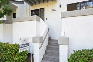 Condominium, 104 Harbor Woods pl, Newport Beach, CA 92660 - 2