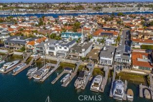 Single Family Residence, 323 Via Lido Soud, Newport Beach, CA 92663 - 3