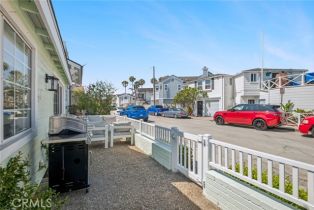 , 216 Collins ave, Newport Beach, CA 92662 - 3