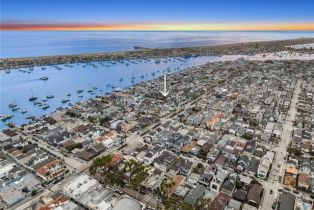 Single Family Residence, 119 Apolena ave, Newport Beach, CA 92662 - 31