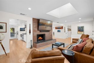 Single Family Residence, 2312 Fairhill dr, Newport Beach, CA 92660 - 4