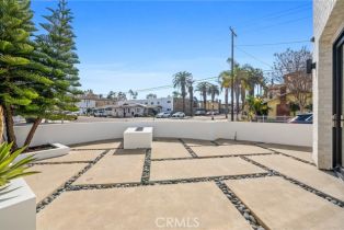 Single Family Residence, 301 12th st, Huntington Beach, CA 92648 - 13