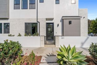 Single Family Residence, 301 12th st, Huntington Beach, CA 92648 - 5