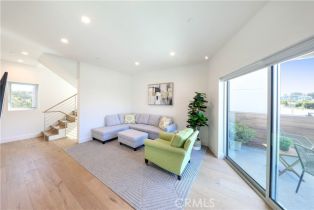 Townhouse, 3920 Coast Highway, Corona Del Mar, CA 92625 - 10