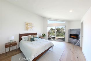 Townhouse, 3920 Coast Highway, Corona Del Mar, CA 92625 - 15