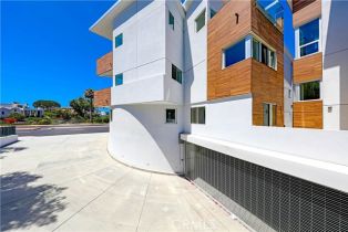 Townhouse, 3920 Coast Highway, Corona Del Mar, CA 92625 - 22