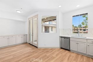 Condominium, 29 Vermillion, Irvine, CA 92603 - 4