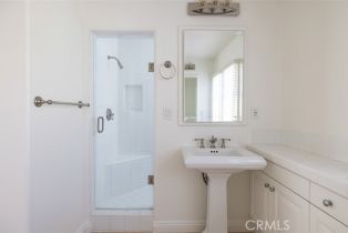 Condominium, 2500 Bungalow pl, Corona Del Mar, CA 92625 - 17