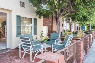 Single Family Residence, 220 Apolena ave, Newport Beach, CA 92662 - 2