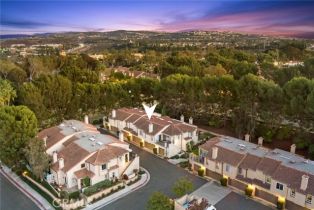 Condominium, 4 Corsica dr, Newport Beach, CA 92660 - 2