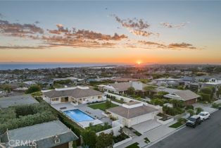 Single Family Residence, 3601 Seabreeze ln, Corona Del Mar, CA 92625 - 45