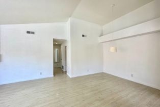 Townhouse, 165 Stanford ct, Irvine, CA 92612 - 10