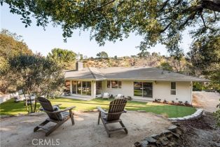 Single Family Residence, 4031 Deerhorn dr, Sherman Oaks, CA 91403 - 3