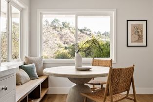 Single Family Residence, 4031 Deerhorn dr, Sherman Oaks, CA 91403 - 8