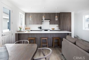 Residential Income, 312 35th st, Newport Beach, CA 92663 - 4