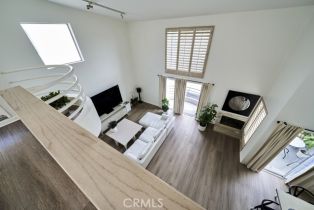 Condominium, 1617 Beverly Glen blvd, Westwood, CA 90024 - 9