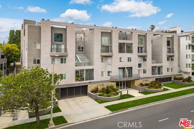 Condominium, 1617 Beverly Glen blvd, Westwood, CA 90024 - 1