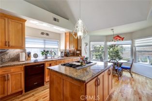 Condominium, 7 Altair, Irvine, CA 92603 - 3