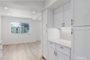 Condominium, 707 Orchid ave, Corona Del Mar, CA 92625 - 5