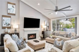 Single Family Residence, 18 Jetty dr, Corona Del Mar, CA 92625 - 4