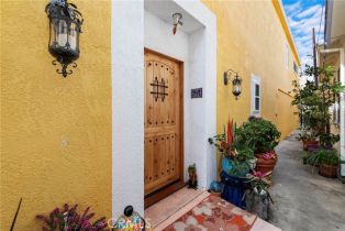 Residential Income, 325 Windward ave, Venice, CA 90291 - 5