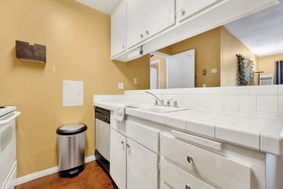 Condominium, 5585 Pacific Coast, Long Beach, CA 90804 - 15