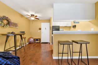 Condominium, 5585 Pacific Coast, Long Beach, CA 90804 - 9