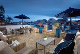 Single Family Residence, 3601 Finley ave, Newport Beach, CA 92663 - 2