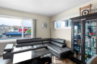 Residential Income, 1213 Balboa blvd, Newport Beach, CA 92661 - 8