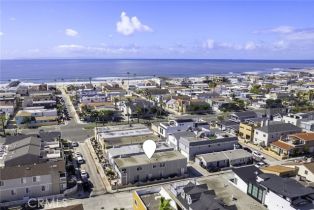 Residential Income, 213 41st st, Newport Beach, CA 92663 - 5