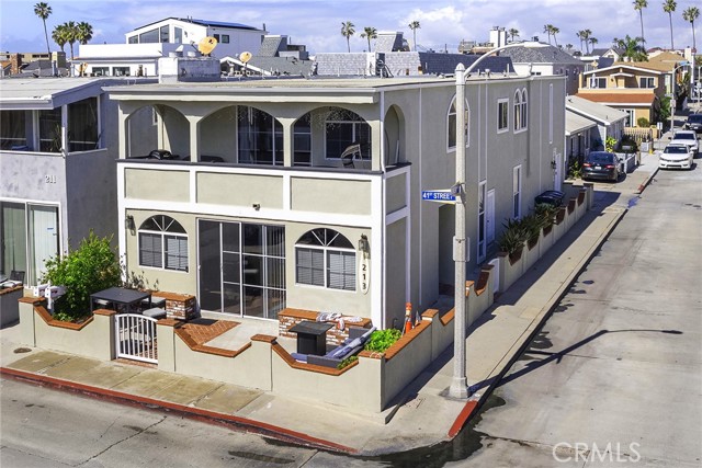 Residential Income, 213 41st st, Newport Beach, CA 92663 - 1
