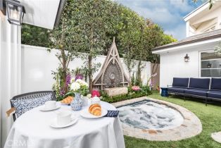 Single Family Residence, 105 Via Waziers, Newport Beach, CA 92663 - 14