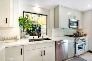 Single Family Residence, 203 Via Ravenna, Newport Beach, CA 92663 - 8