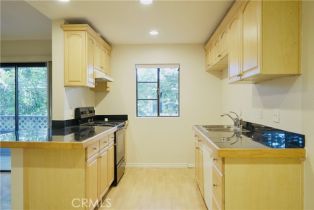 Condominium, 32221 ALIPAZ st, San Juan Capistrano, CA 92675 - 4