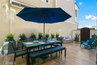 Condominium, 8182 Noelle dr, Huntington Beach, CA 92646 - 7