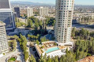 Condominium, 1 Century dr, Westwood, CA 90067 - 2