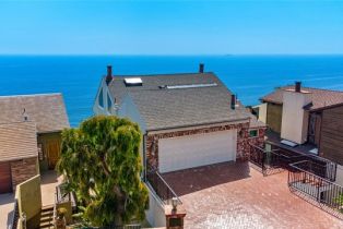 Single Family Residence, 568 Alta Vista way, Laguna Beach, CA 92651 - 3